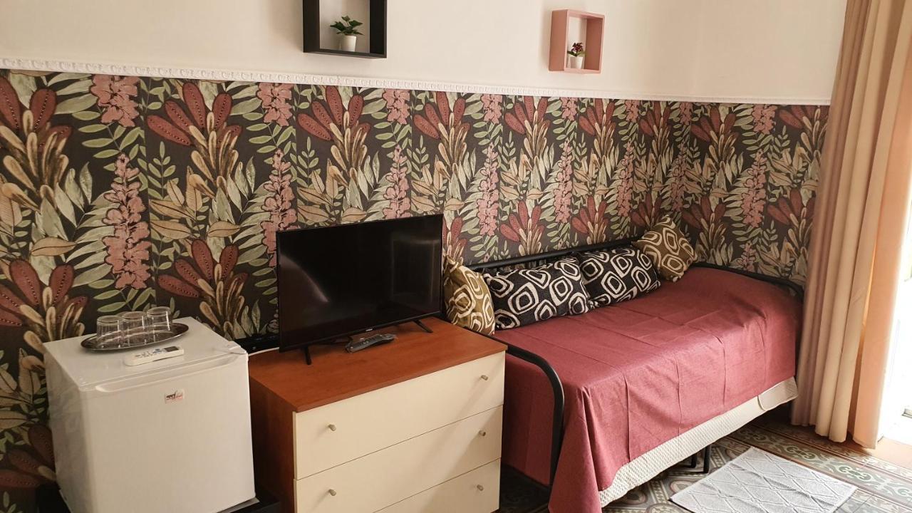 Victoria Suite Casa Vacanza Taranto Exterior photo
